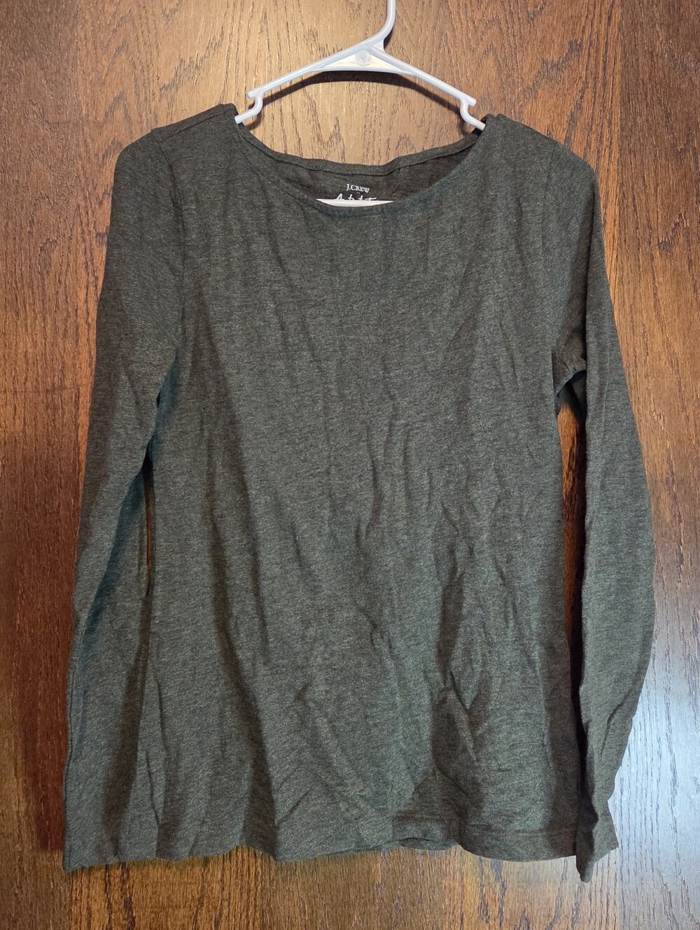 J. Crew Olive Green Artist Tee Long-Sleeve Crewneck